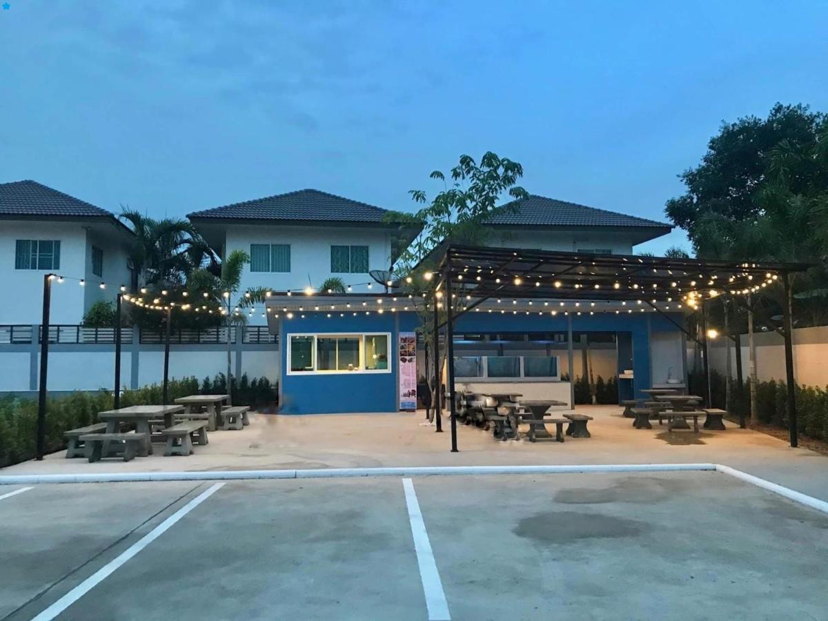 Baan Klangdao Resort Sattahip Exteriér fotografie